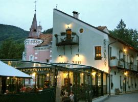 Penzión Zuzi, hotel v Trenčianských Teplicích