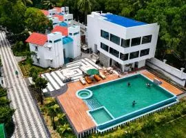 Jowar Hotel & Resort