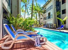 Laguna Edge - Swim-Out Studio, near Sea & Dining