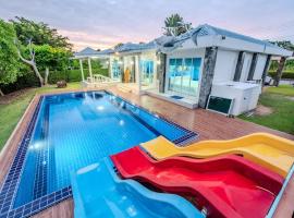 Shark House - Pool Villa RB13, hotel i Ban Klam