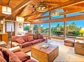 3BR Coastal Home Near Beach Dogs OK Deck