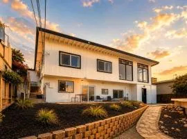 Mount Helix Lower Stay with Panorama Views