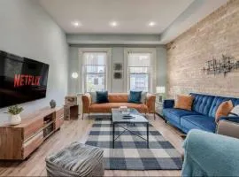 Casa Sherbourne Hotel - Modern Suite Sleeps 7