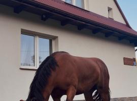 Apartamenty & Domek Gawędówka, hotel sa Krościenko
