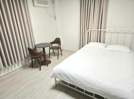 지슬스테이, hotell i Pyoseon