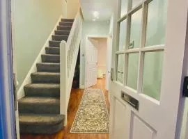 Lovely 3 bedroom family home in great location