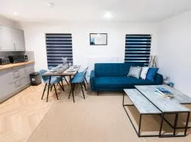 Central Wigan Stay, Business, Leisure & Long Stays, Sleeps 3, Fast WIFI
