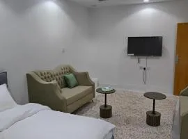 شقق غرفتين جديدة واسعة