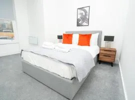 Stylish Flat with Terrace in Cheltenham Centre