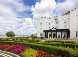 The Grand Hotel, hotel di Malahide