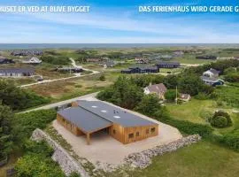 Eksklusivt Luksusferiehus Med Pool Sj455