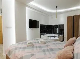 Aqua Apartments 1