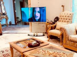 دوركافد KAVD Two-Bedroom Floorغرفتين و صالتين المحمديه شمال الرياض next to Boulevardمدخل خاص وذاتي, hotel u Rijadu