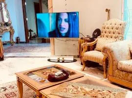 دوركافد KAVD Two-Bedroom Floorغرفتين و صالتين المحمديه شمال الرياض next to Boulevardمدخل خاص وذاتي