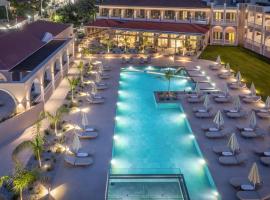 Hotel Palmyra, khách sạn ở Argasi