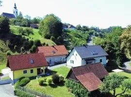 "Ferienwohnungen Karin am Seggauberg" - Panoramalage nahe dem Stadtzentrum Leibnitz