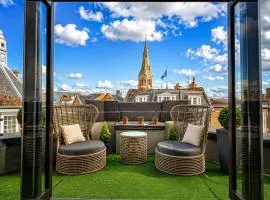 St Nicholas Boutique Hotel