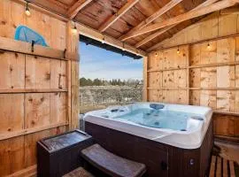 Rock Creek Canyon 1BR, Hot Tub, Sauna, Fire Pit