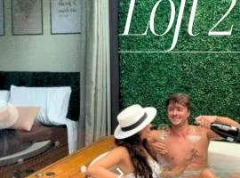 Loft2 com Jacuzzi para Casal - Lofts Mariscal, Bombinhas-SC
