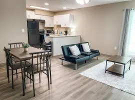Charming 1BR Getaway - Private, Pet Friendly, TV