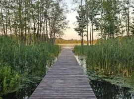 Domek nad jeziorem Czarne Dolne