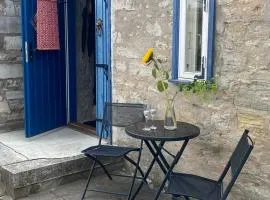 Old town Stylish Stonehouse Kauba 6a