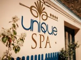 Unique Hôtel Résidence & Spa