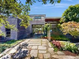 Stylish Coastal Retreat w/ Spacious Layout & Access to the St George Peninsula
