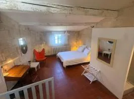 Les chambres de Pierre