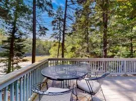Geodesic Dome w/ Riverfront Deck, Lovely Views, & High-Speed WiFi - Dogs Welcome