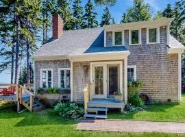 Dog-friendly, waterfront home on St George River with shore access, great views