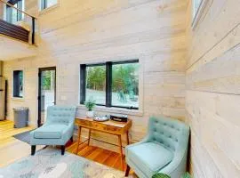 Contemporary retreat with grill, firepit, & patio - walk to beach