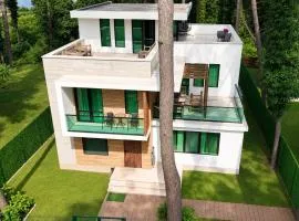 Pine Aparthotel