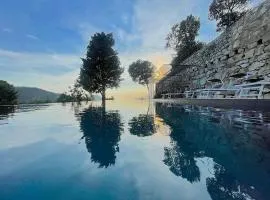 Luxury Minimalist Villa Pool Seaview Liguria