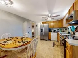Serene home with a deck, grill, firepit, board games, washer/dryer, & mtn views