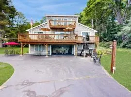 Oceanfront Home in East Boothbay w/ Linekin Bay Views, Decks, WiFi, Washer/Dryer