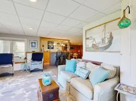 Oceanfront home with dock, beautiful deck & firepit - steps to the beach