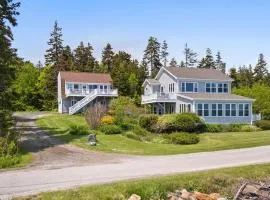 Little White Caps, quaint Maine cottage