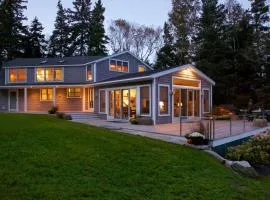 Rockledge Estate: 5 Bedroom, 3 1/2 bathroom House