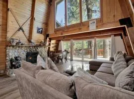 Big Bear Lake 4BR 2BA Hot Tub Game Room and Deck
