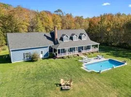 Cove House with Private Pool, Ocean Views, Family