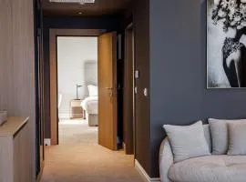 Hotel M