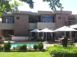 Willow Banks Lodge