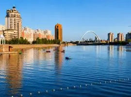 Светлая 2 спальная квартира в историческом центре Астаны