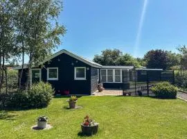 2 Bedroom Gorgeous Home In Esbjerg V
