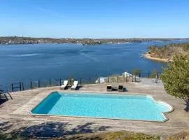 Lovely Home In Saltsjöbaden With Sauna