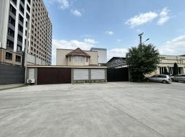 吉祥民宿酒店, hotel v destinaci Alamedin