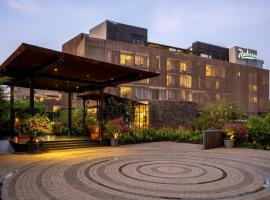 Radisson Resort and Spa Lonavala โรงแรมในโลนาวาลา