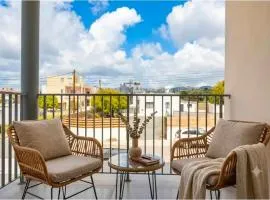 Sykia Upper Floor 2-BR Apartment