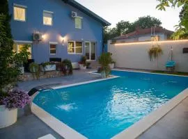 Private Riverside Villa Silvia
